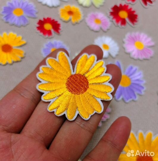 Нашивка на одежду маргаритки заплатка термонашивки