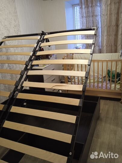 Кровать двухспальная 160 200 без матраса бу