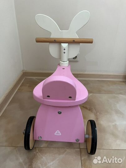 Каталка беговел elc