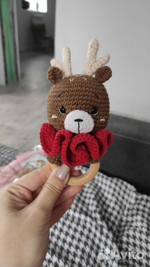 Вязаные погремушки (олень)
