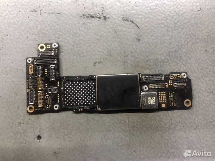 Плата iPhone 12 верх, подготовлена под свап