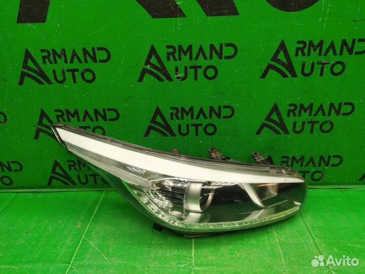 Фара правая Kia Ceed 2 2012-2018