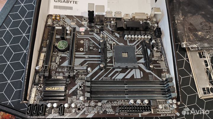 Материнская плата Gigabyte B450M DS3H, AM4