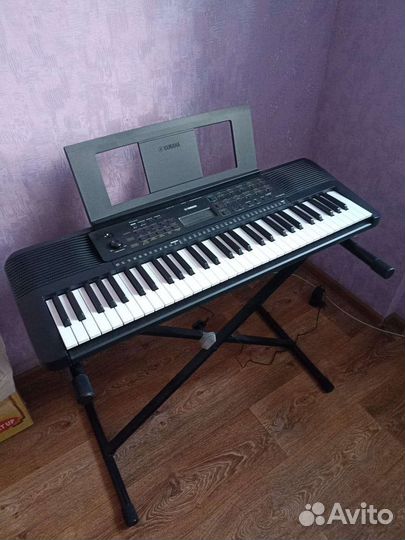 Синтезатор yamaha PSR- E272