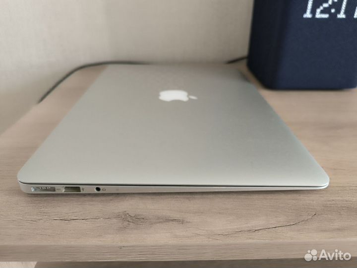 Apple MacBook air 13.3 2012