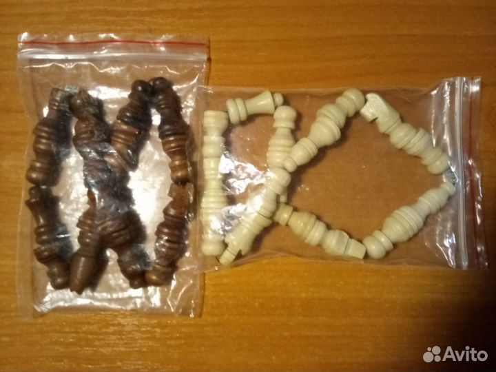 Деревянные четки (шахматы)