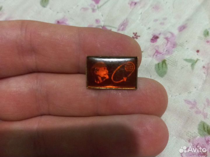 Значок Ленин