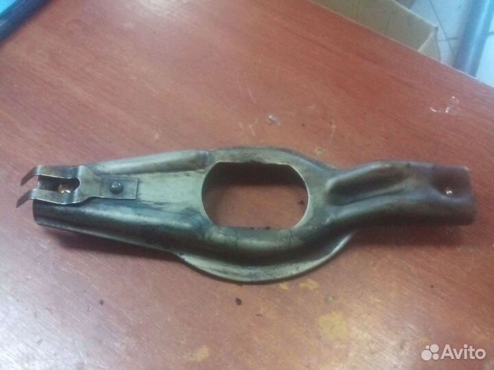 Вилка сцепления Sprinter 2.9TDI A9012500021