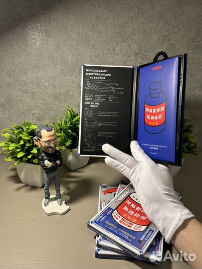 Защитное стекло Remax на iPhone 15 Pro/Pro Max