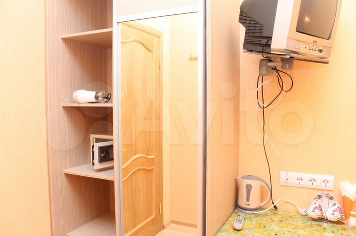 Комната 15 м² в 5-к., 2/6 эт.