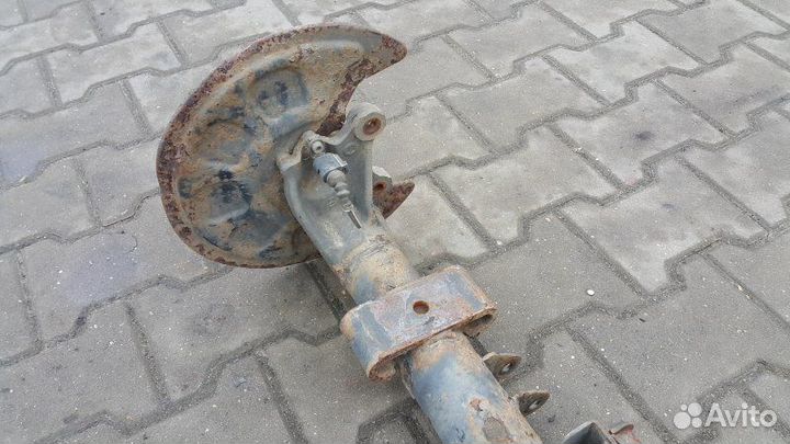 Б/У Балка подвески задняя Европа 2K5500051H VAG