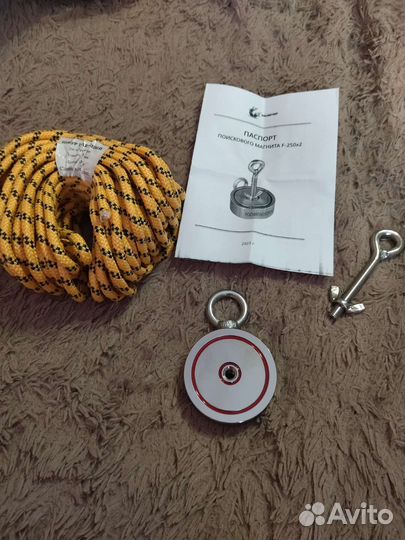 Поисковый магнит двухсторонний новый