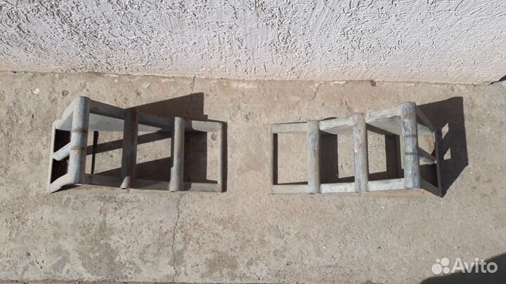 Грузовые противооткатные упоры