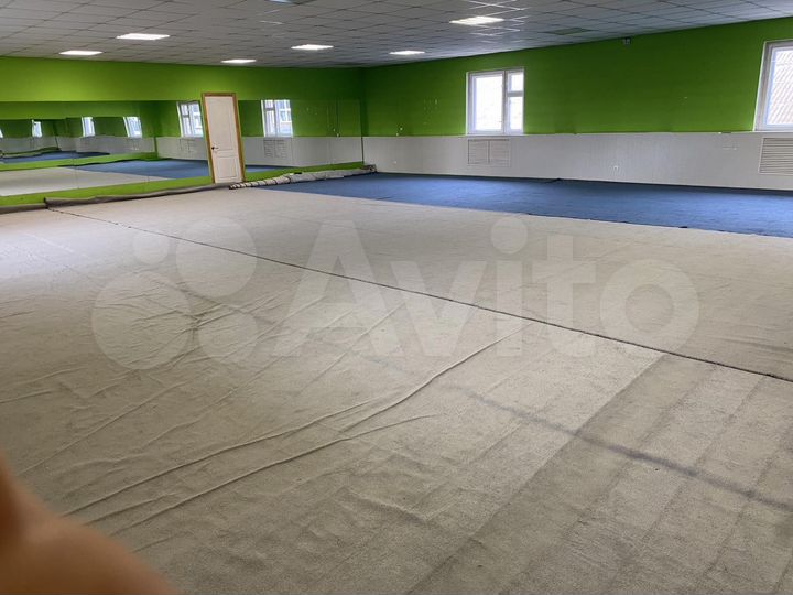 Спортзал, фитнес, торговый зал, 200 м²