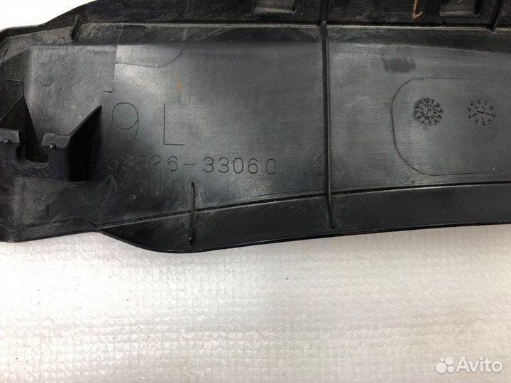 Накладка крыла передняя левая Toyota Camry V70/V75