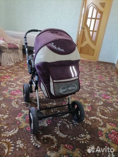 Прогулочная коляска