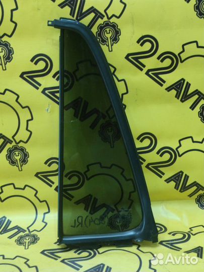 Форточка двери задняя левая Honda Cr-V RD1 B20B