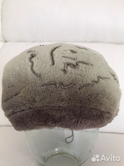 Шапка из натурального меха бобра