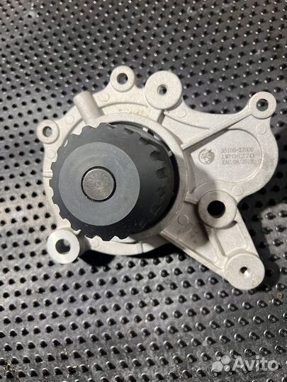 Помпа водяная Hyundai Grandeur IV, Santa Fe D4Eb T