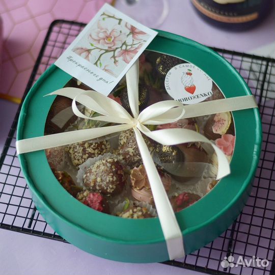 Подарок девушке