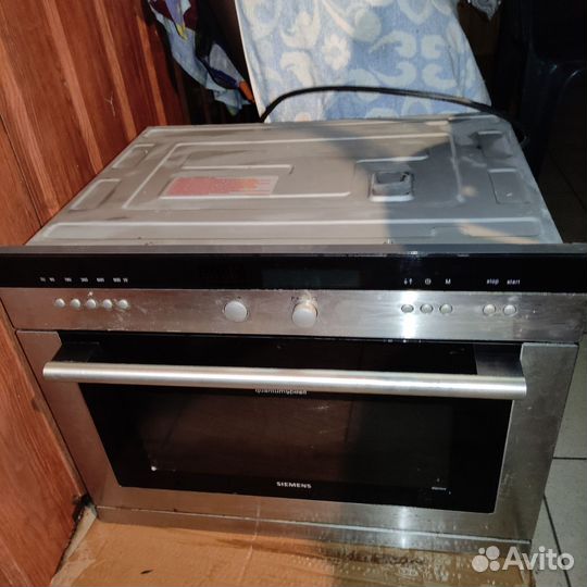 Духовой шкаф