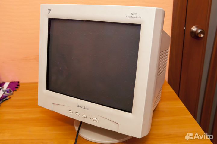 Монитор RoverScan 117SF