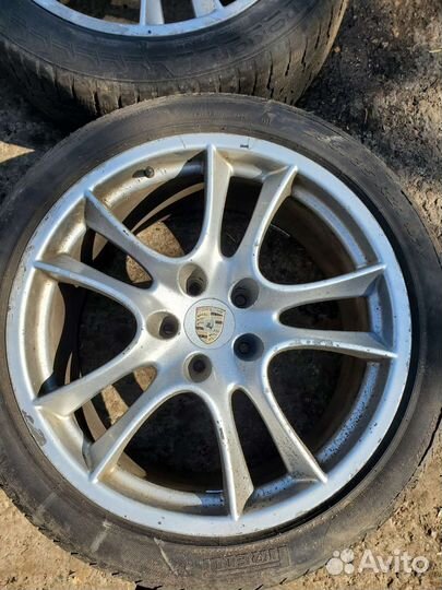 R21 Nokian Tyres Hakkapeliitta 7 265/45, PCD 5x130 DIA 60