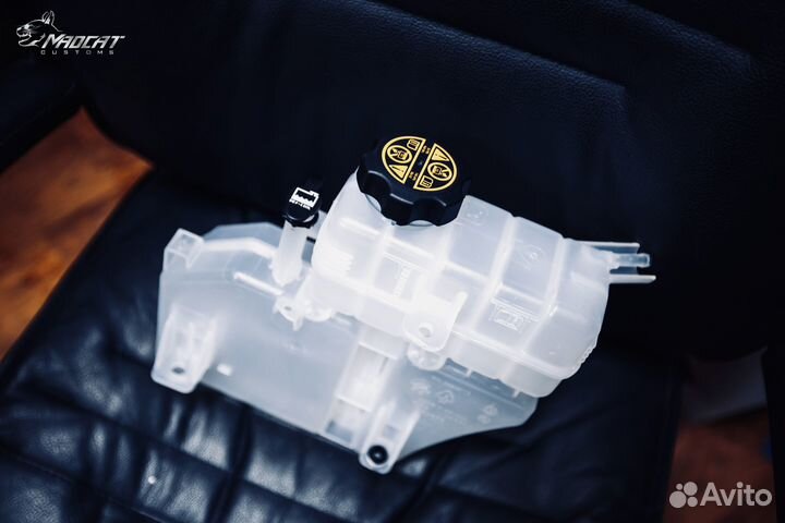 Бачок расширительный Chevrolet Camaro 2.0