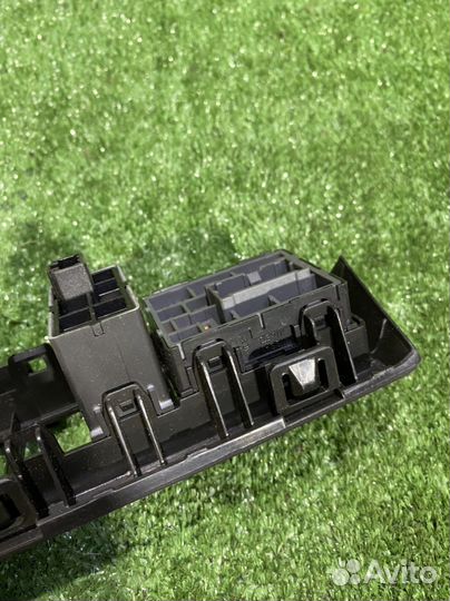 Блок управления зеркал nissan note e11