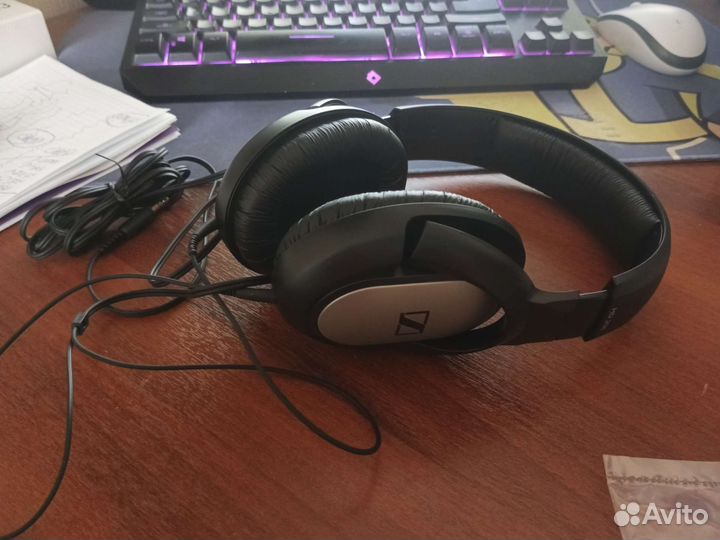 Новые Наушники Sennheiser HD 206