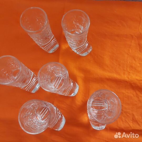 Хрустальные рюмки