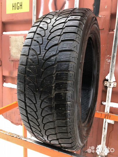 Bridgestone Blizzak LM-80 Evo 225/60 R17