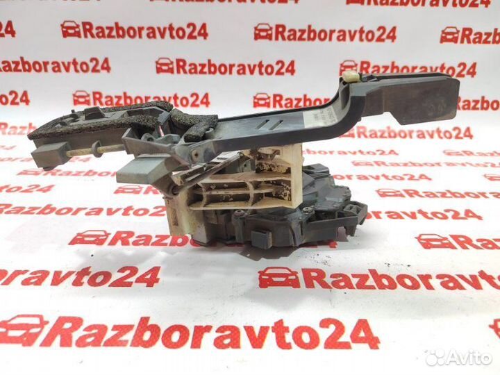 Замок дверной задний левый Ford Mondeo GE cjba