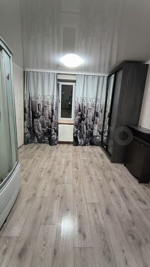 Комната 18 м² в 4-к., 4/5 эт.