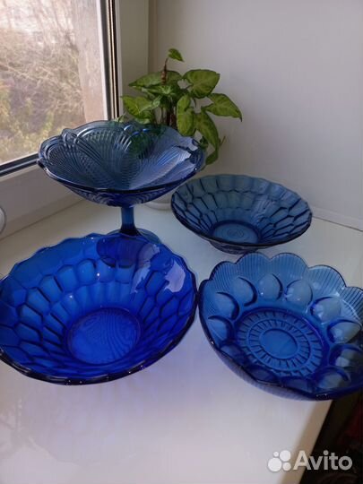 Ваза для фруктов на ножке СССР. Кобальт