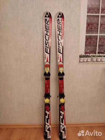 Комплект Горные лыжи и ботинки