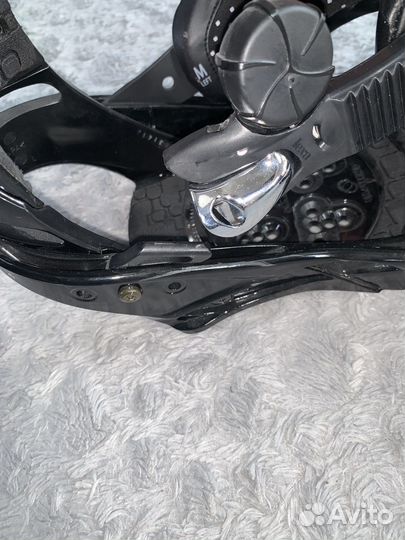 Крепления для сноуборда M Burton Lexa