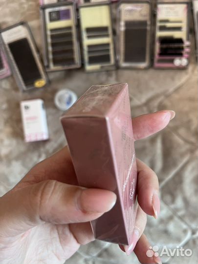 Для наращивания ресниц