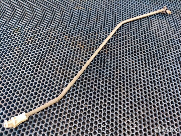 Упор капота Mitsubishi ASX