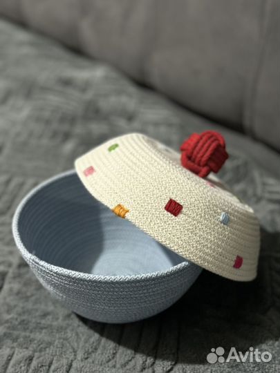 Корзинка для хранения резинок и заколок