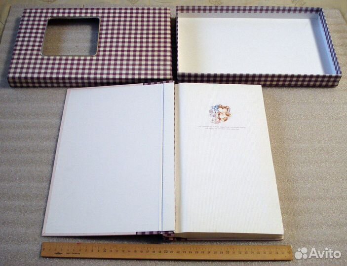 Подарочный альбом для фото 180 ячеек 10 х 15 новый