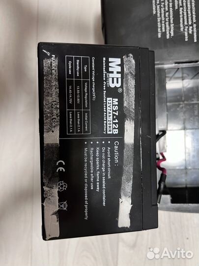 APC Back-UPS ES 400 бесперебойник