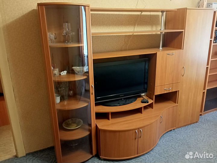 Мебельная стенка бу