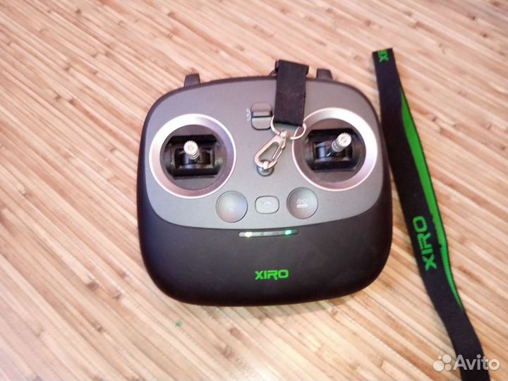 Квадрокоптер Xiro explorer 4k