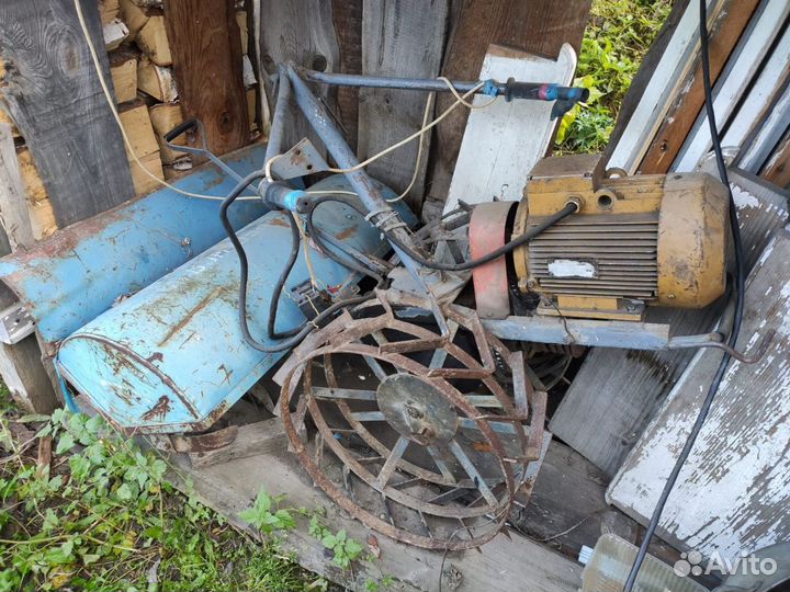 Электрофреза самоходная