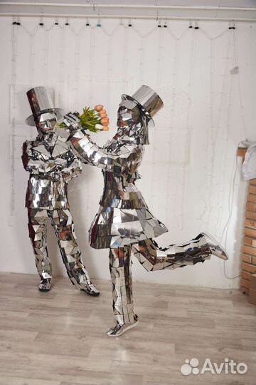 Зеркальные люди + Фотозона на праздник - Краснодар