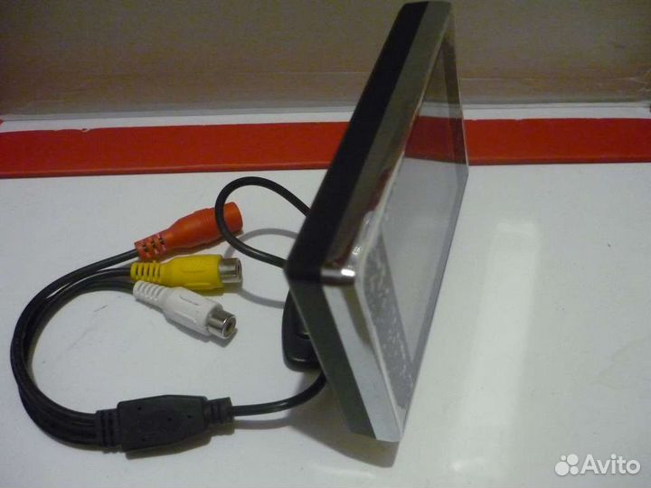 Монитор автомобильный (нов)