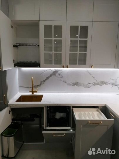 Кухня угловая на заказ от фабрики