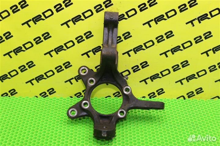 Кулак поворотный передний левый Suzuki Grand