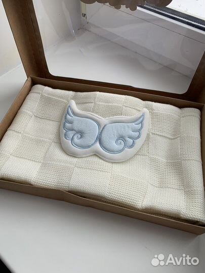 Плед детский новый вязаный